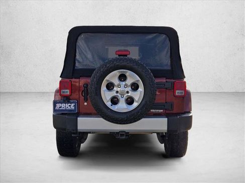 Used 2010 Jeep Wrangler Unlimited Sahara w/ Trailer Tow Group image 7