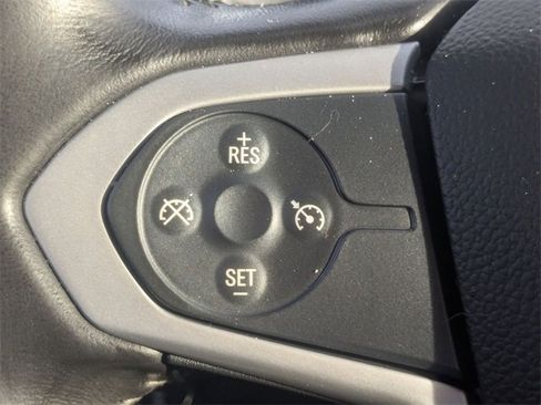 Used 2018 Chevrolet Colorado LT w/ Redline Special Edition image 19