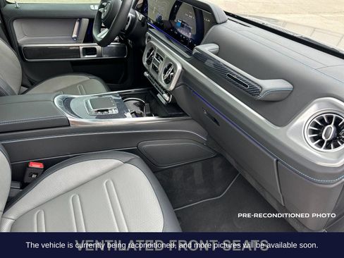 Used 2025 Mercedes-Benz G 580 w/ EQ Technology image 21