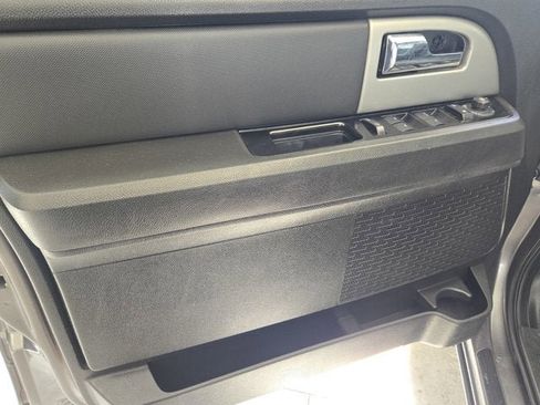 Used 2012 Ford Expedition EL Limited image 23