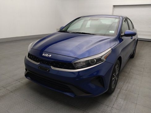 Used 2024 Kia Forte LXS FWD image 15