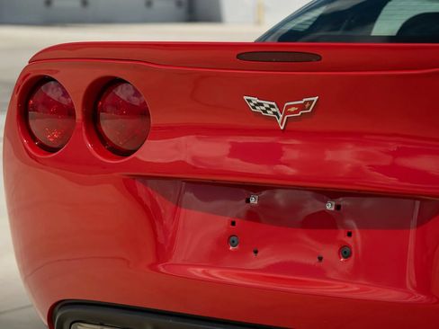 Used 2009 Chevrolet Corvette Z06 w/ Preferred Equipment Group RWD image 40