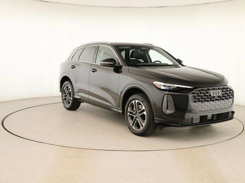 New 2025 Audi Q5 Premium Plus image 10