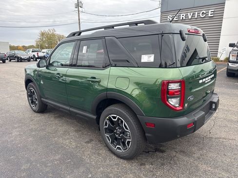 New 2025 Ford Bronco Sport Outer Banks image 9