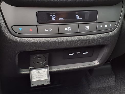 New 2025 Honda Pilot TrailSport image 15