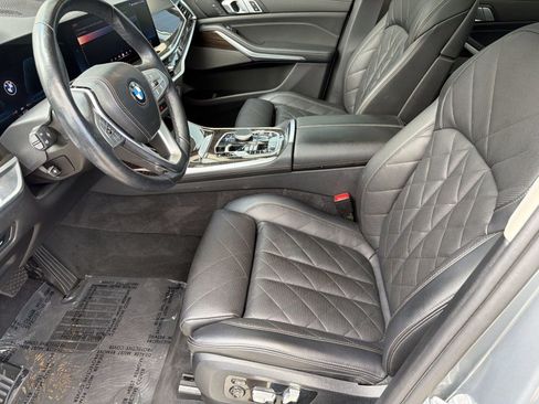 Used 2024 BMW X7 xDrive40i AWD/4WD image 5