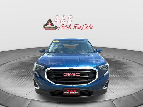 Used 2020 GMC Terrain SLE AWD/4WD image 2