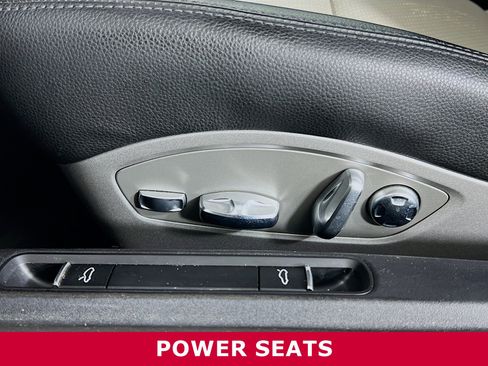 Used 2018 Porsche 718 Boxster S image 4