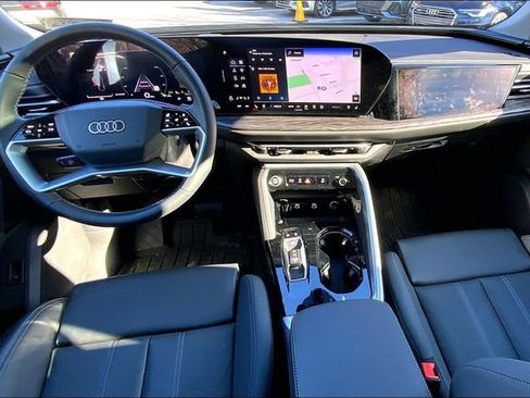 Used 2025 Audi Q5 Prestige image 15