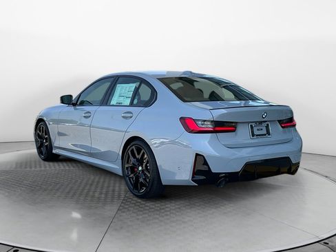 New 2026 BMW 330i Sedan w/ M Sport Package RWD image 5