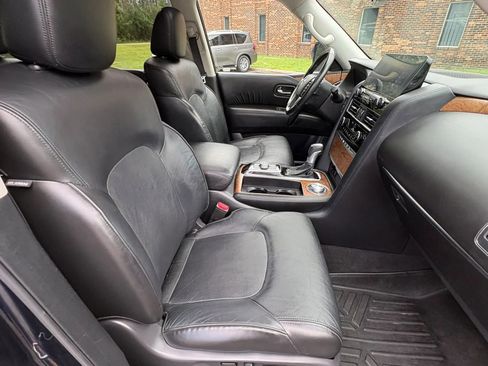 Used 2021 Nissan Armada SL w/ Captain's Chairs Package AWD/4WD image 37