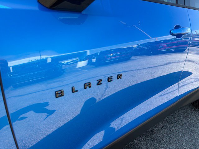 New 2026 Chevrolet Blazer LT w/ Convenience Package FWD image 11