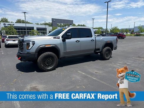 Used 2025 GMC Sierra 2500 AT4X w/ AT4X AEV Edition AWD/4WD image 2