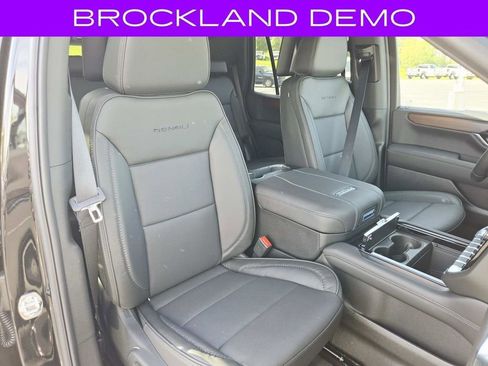 New 2026 GMC Yukon Denali AWD/4WD image 19