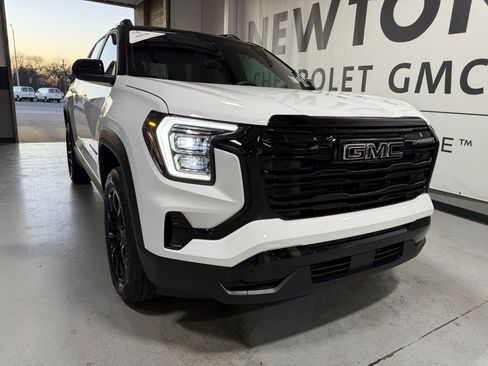 New 2026 GMC Terrain Elevation w/ Black Edition image 36