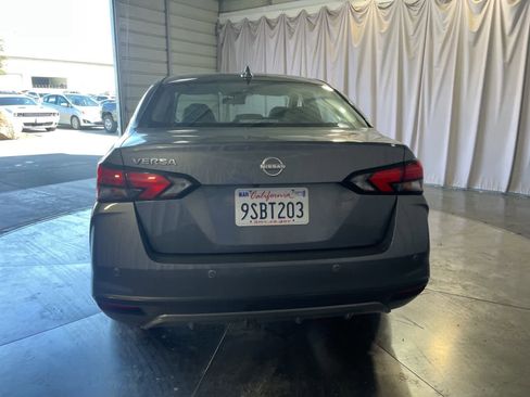 Used 2025 Nissan Versa SV image 7