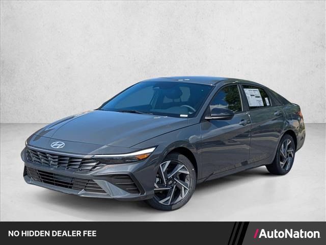 Used 2025 Hyundai Elantra Sport FWD image 1