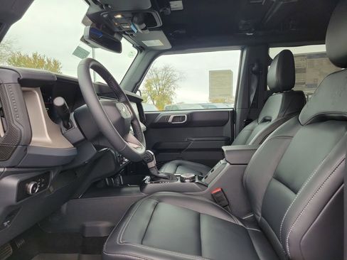New 2025 Ford Bronco Outer Banks image 16