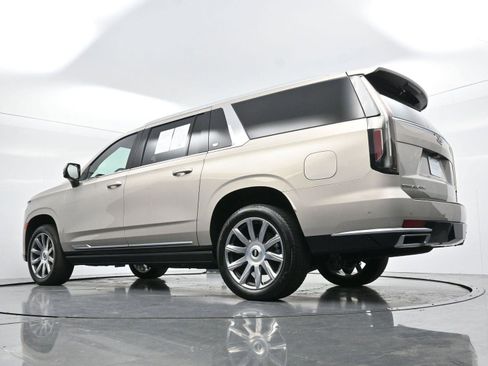 Certified 2024 Cadillac Escalade ESV Premium Luxury Platinum w/ Heavy-Duty Trailer Package image 57