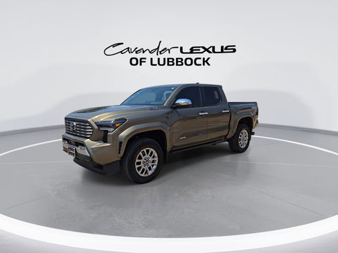 Used 2025 Toyota Tacoma Limited AWD/4WD image 4