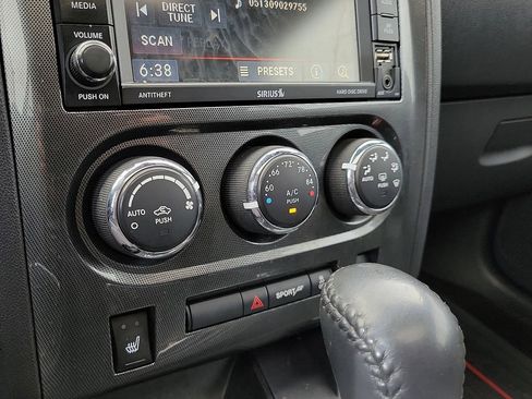 Used 2013 Dodge Challenger SXT RWD image 22
