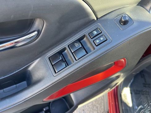 Used 2024 Nissan Frontier PRO-4X w/ Pro Premium Package image 25