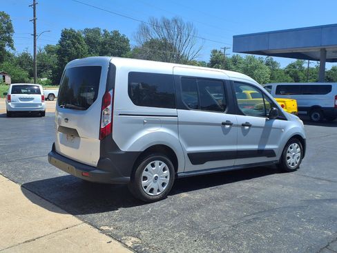 Used 2020 Ford Transit Connect XL FWD image 3