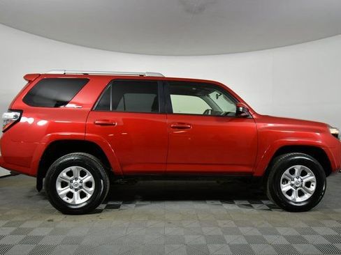 Used 2015 Toyota 4Runner SR5 image 15