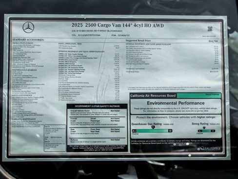 Used 2025 Mercedes-Benz Sprinter 2500 image 25