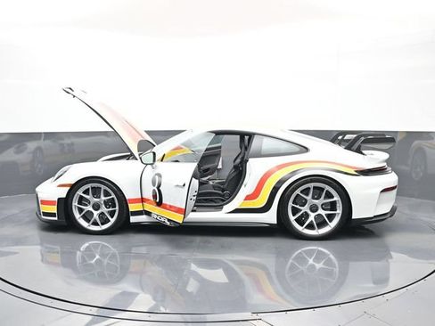 Certified 2026 Porsche 911 GT3 RWD image 29