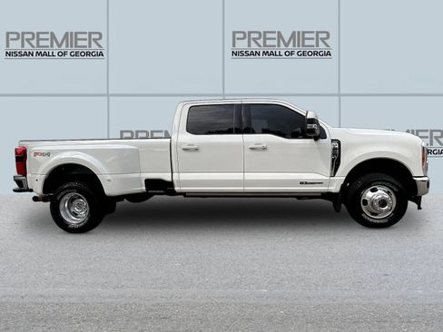Used 2023 Ford F350 Lariat AWD/4WD image 8