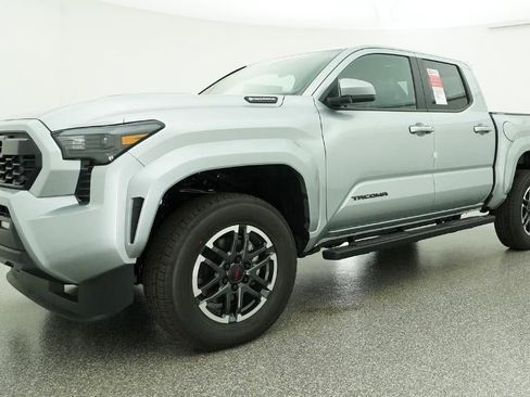 New 2026 Toyota Tacoma TRD Sport AWD/4WD image 17