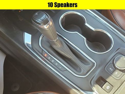 Used 2018 Chevrolet Traverse High Country image 16