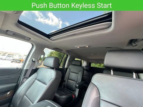 Used 2017 Chevrolet Suburban LT w/ LT Signature Package AWD/4WD image 21