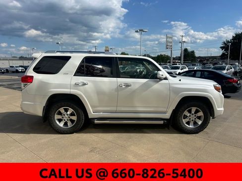 Used 2013 Toyota 4Runner SR5 w/ Premium Pkg AWD/4WD image 4