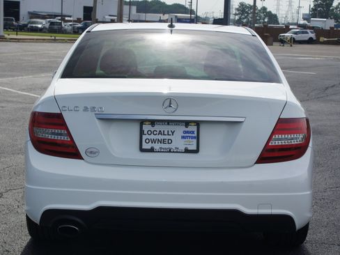 Used 2014 Mercedes-Benz C 250 Sedan image 3