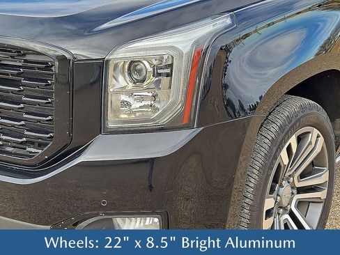 Used 2019 GMC Yukon XL Denali w/ Denali Ultimate Package image 10