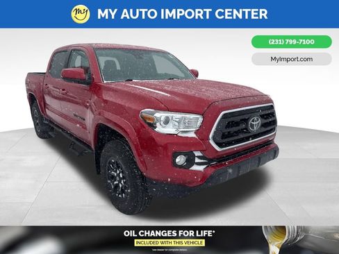 Used 2020 Toyota Tacoma SR5 image 1