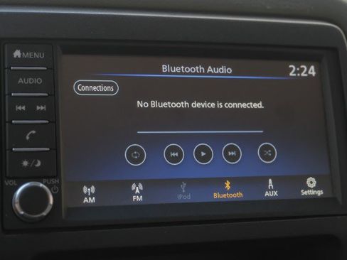 Used 2021 Nissan NV 2500 S image 34