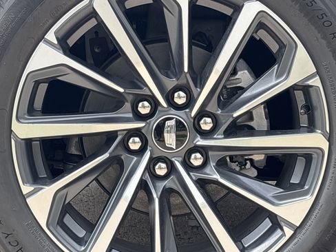 New 2025 Cadillac Lyriq Sport image 18