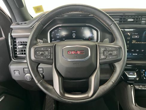 Used 2024 GMC Sierra 1500 AT4 w/ AT4 Premium Package AWD/4WD image 5