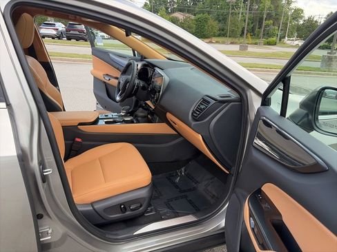 Used 2025 Lexus NX 350 AWD w/ Accessory Package (2T) image 17