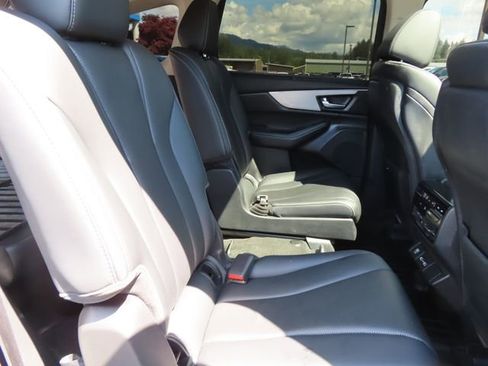 Used 2023 Acura MDX SH-AWD w/ Technology Package image 44