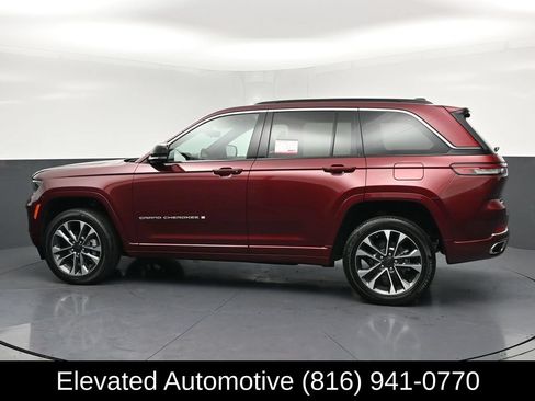Used 2025 Jeep Grand Cherokee Overland w/ Adv Protech Group III AWD/4WD image 28