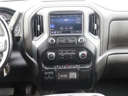 Used 2023 Chevrolet Silverado 2500 LT image 14