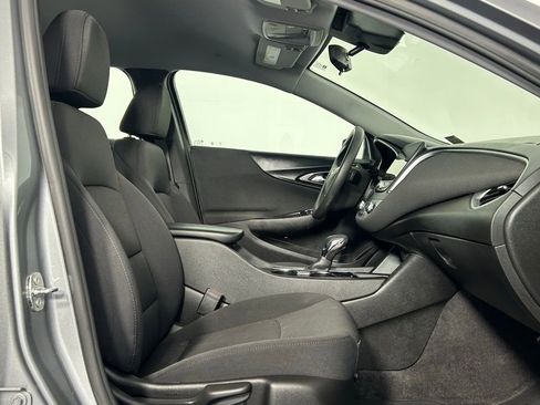Used 2023 Chevrolet Malibu LT FWD image 10