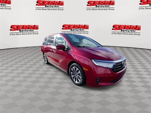 Used 2023 Honda Odyssey EX-L image 3