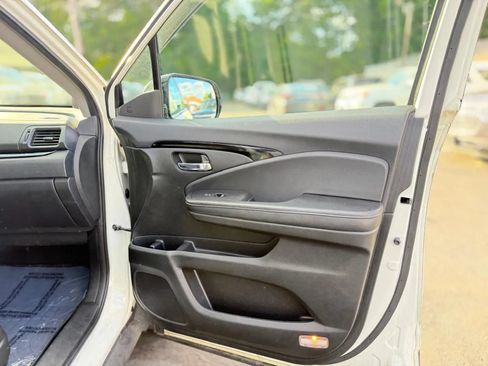 Used 2017 Honda Ridgeline RTL-E image 28
