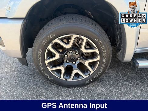 Used 2025 RAM 1500 Laramie w/ Sport Appearance Package AWD/4WD image 9