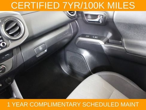 Used 2021 Toyota Tacoma TRD Off-Road w/ Technology Package AWD/4WD image 16